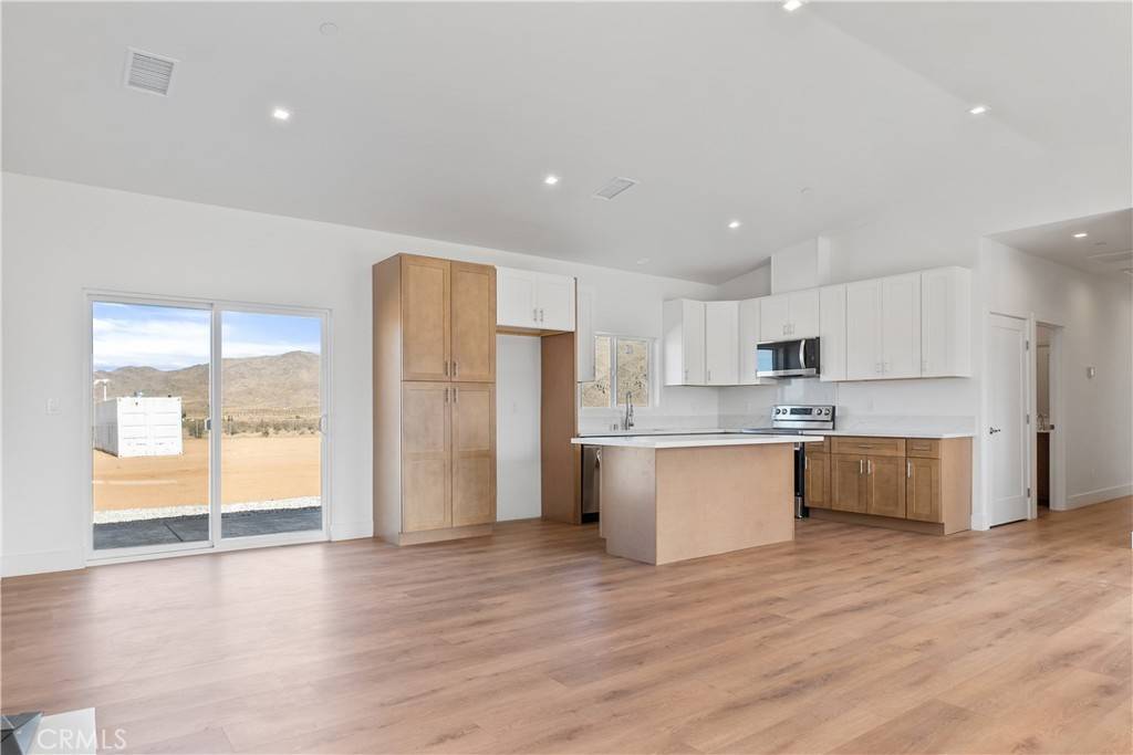 Apple Valley, CA 92308,11725 Lagartijo DR