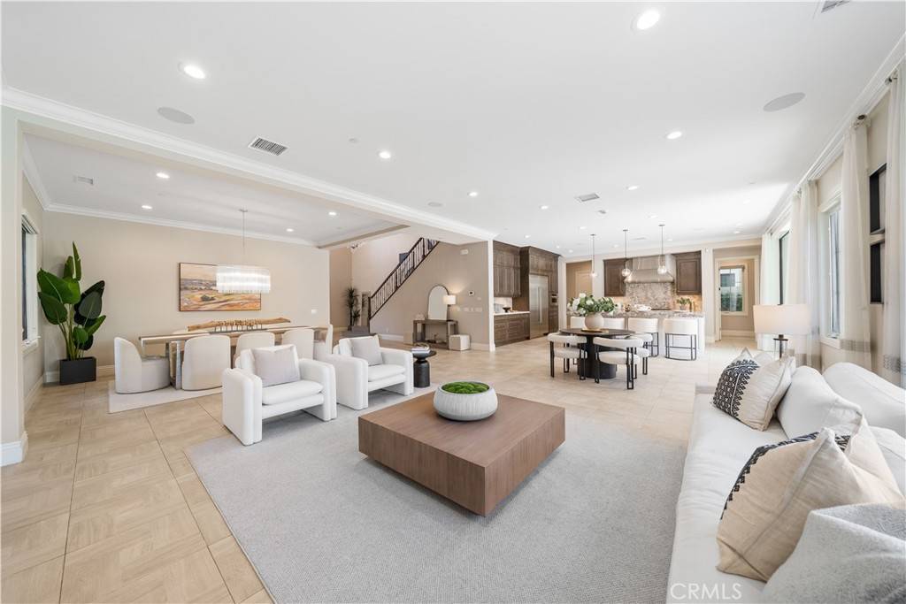 Irvine, CA 92618,57 Kite