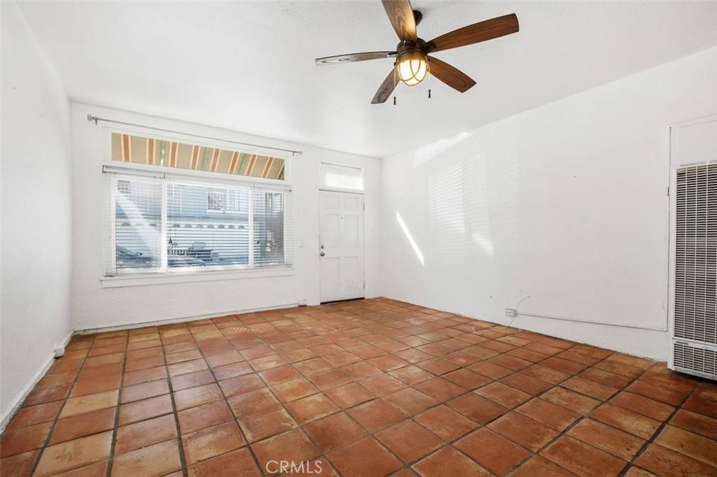 Newport Beach, CA 92663,2006 Court AVE