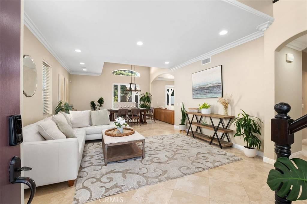Rancho Santa Margarita, CA 92688,30 Via Silla