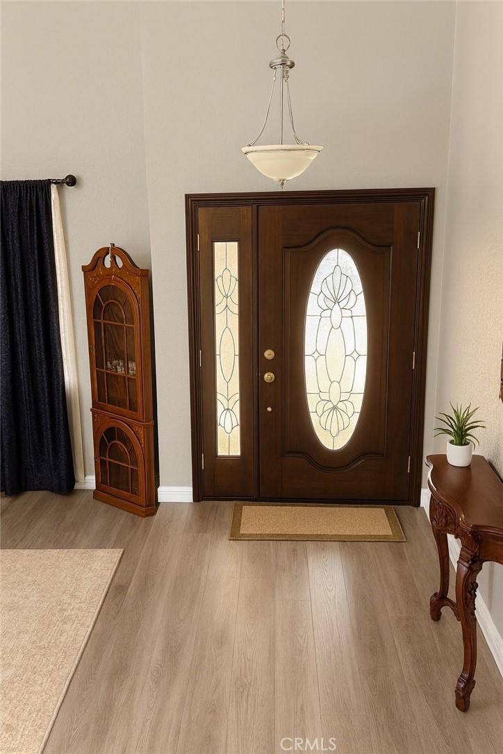 Corona, CA 92882,2547 Ironsides CIR