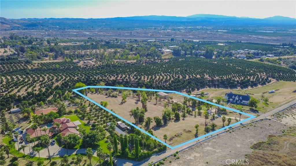 Mentone, CA 92359,32265 Sapphire