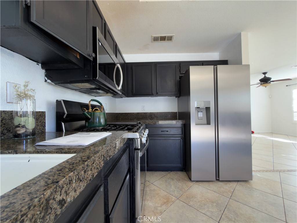 Adelanto, CA 92301,15036 Carrolton