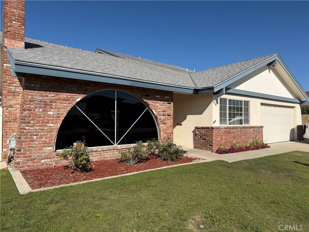 Westminster, CA 92683,8841 Palos Verdes AVE