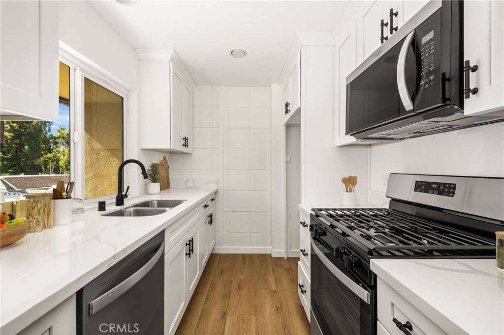 Laguna Hills, CA 92653,23372 Caminito Andreta #147