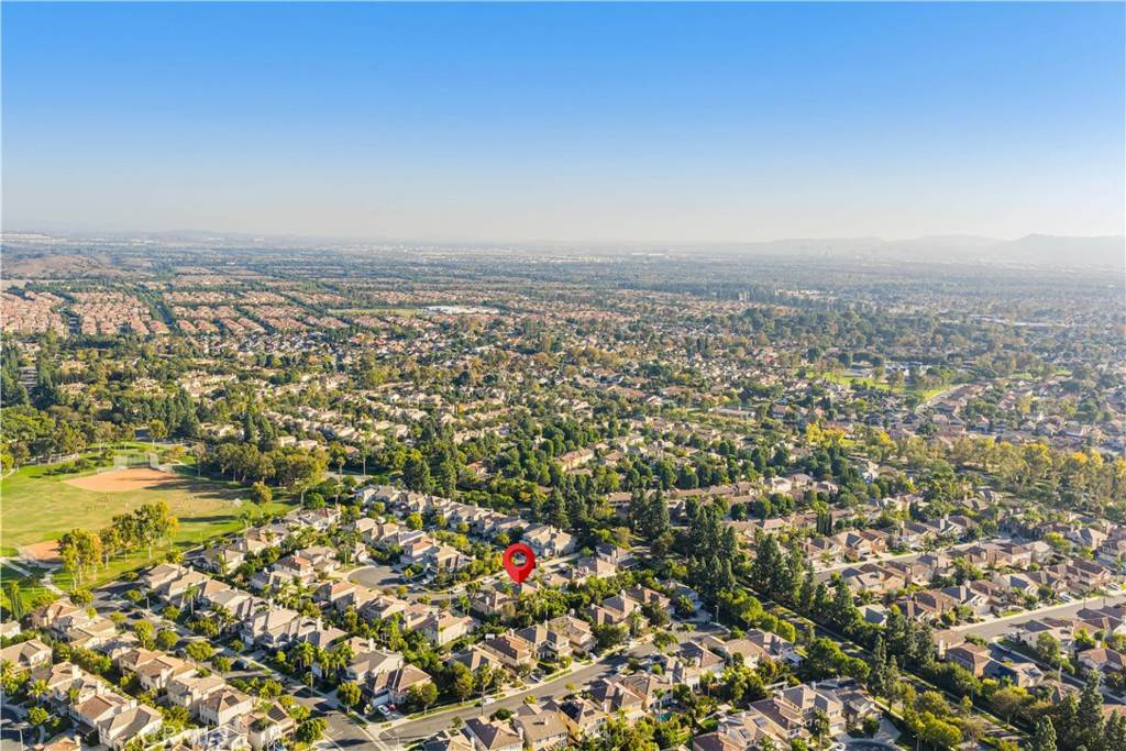 Irvine, CA 92620,32 Silveroak