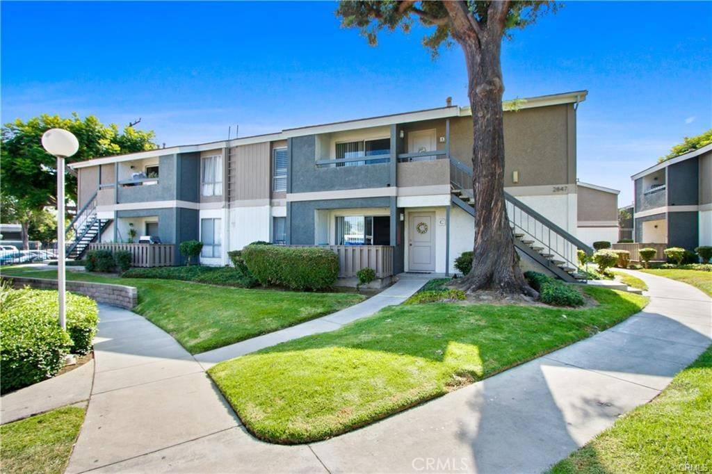 Santa Ana, CA 92704,2847 S Fairview #D