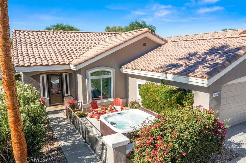 Palm Desert, CA 92211,38767 Burgundy