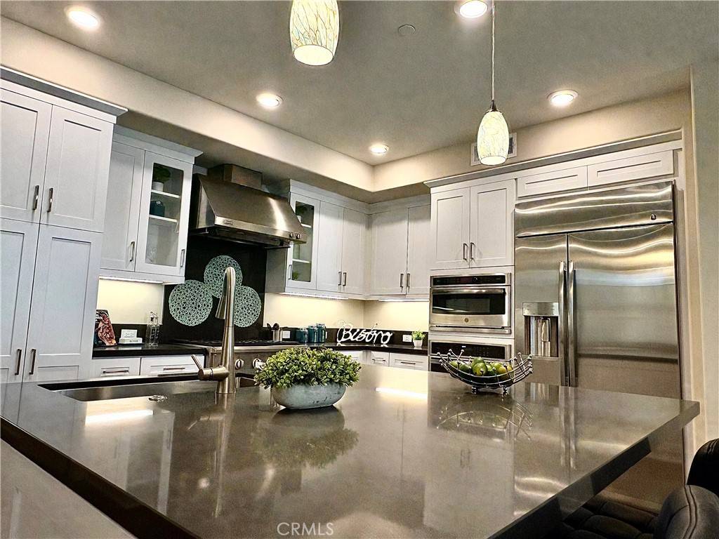 Irvine, CA 92618,253 Carlow