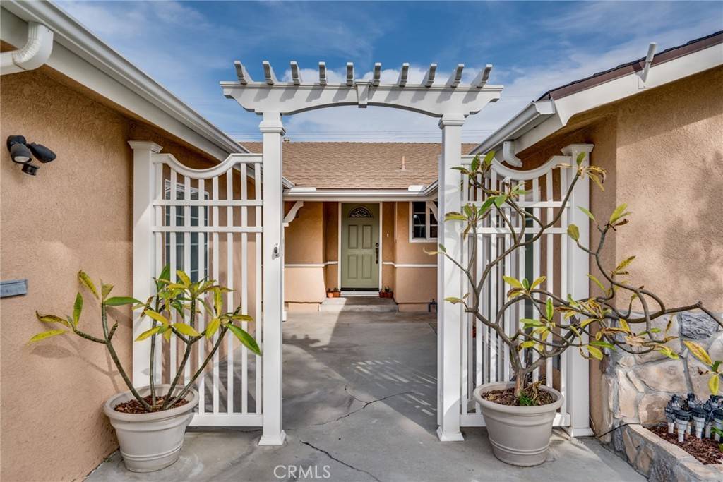 Anaheim, CA 92804,3115 W Teranimar