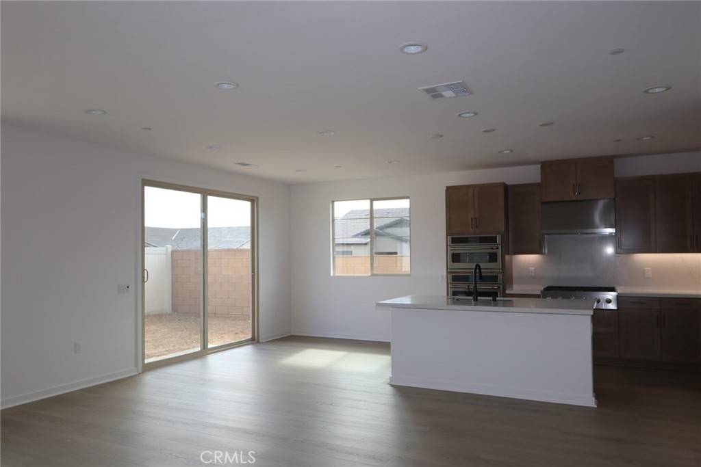 Canyon Country, CA 91350,28820 Ridgerock CT