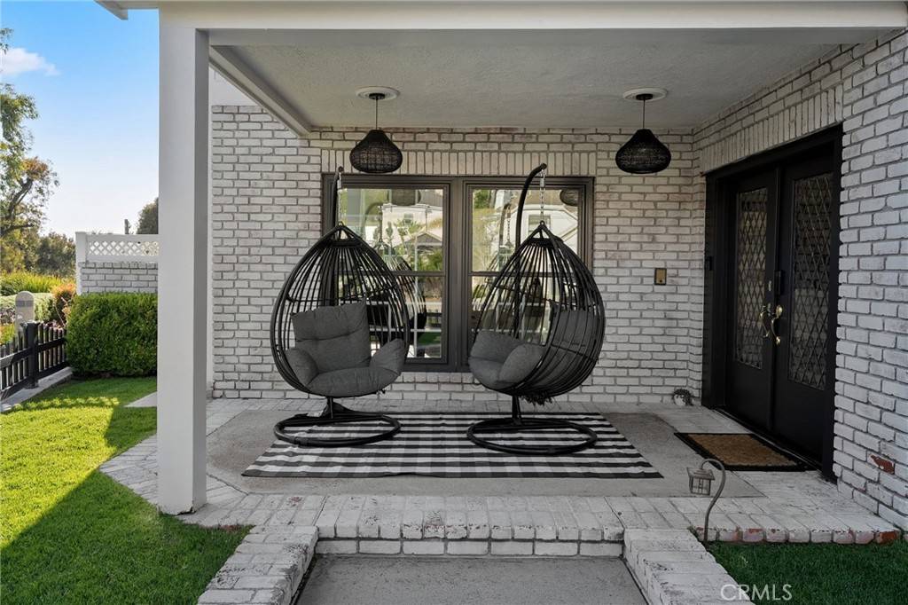 Newport Beach, CA 92660,5 Hillsborough