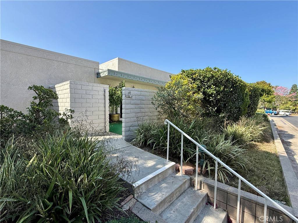 Laguna Woods, CA 92637,950 Avenida Carmel #G