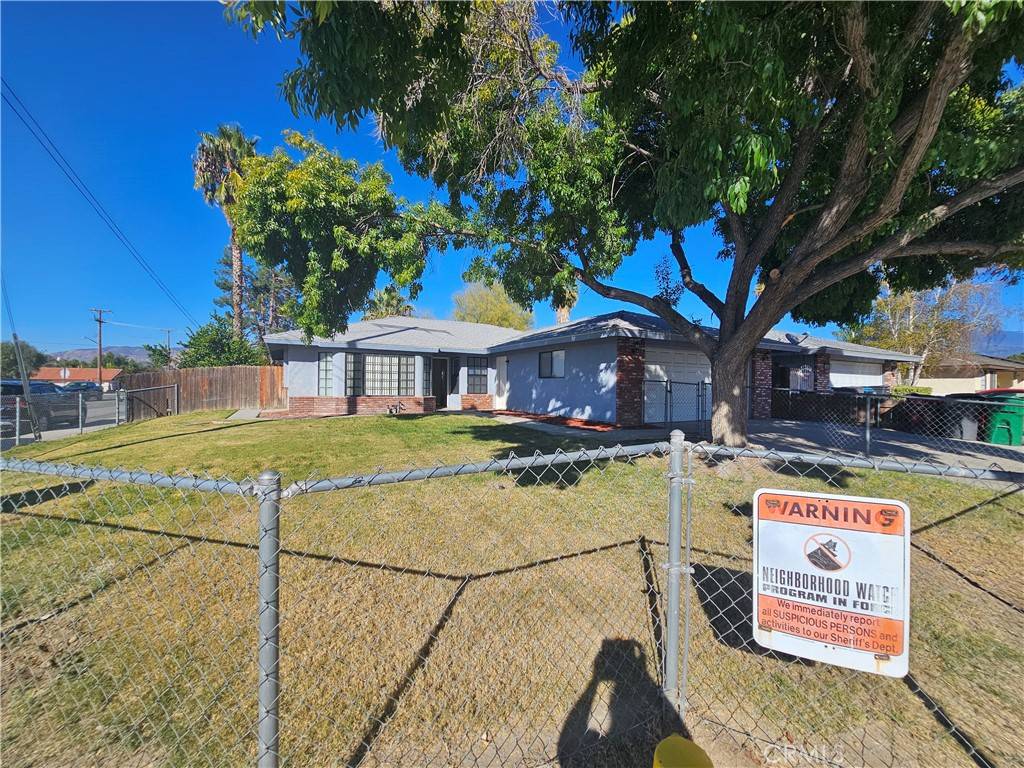 Hemet, CA 92544,42012 Shadow