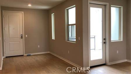 Irvine, CA 92612,164 Tribeca