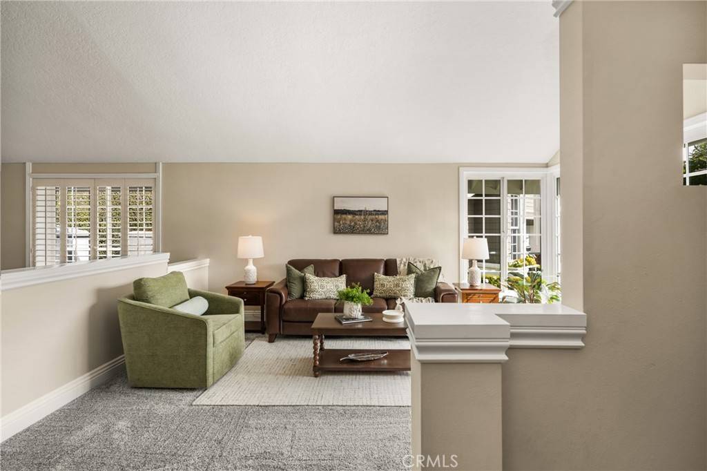 Irvine, CA 92614,7 Whispering Wind