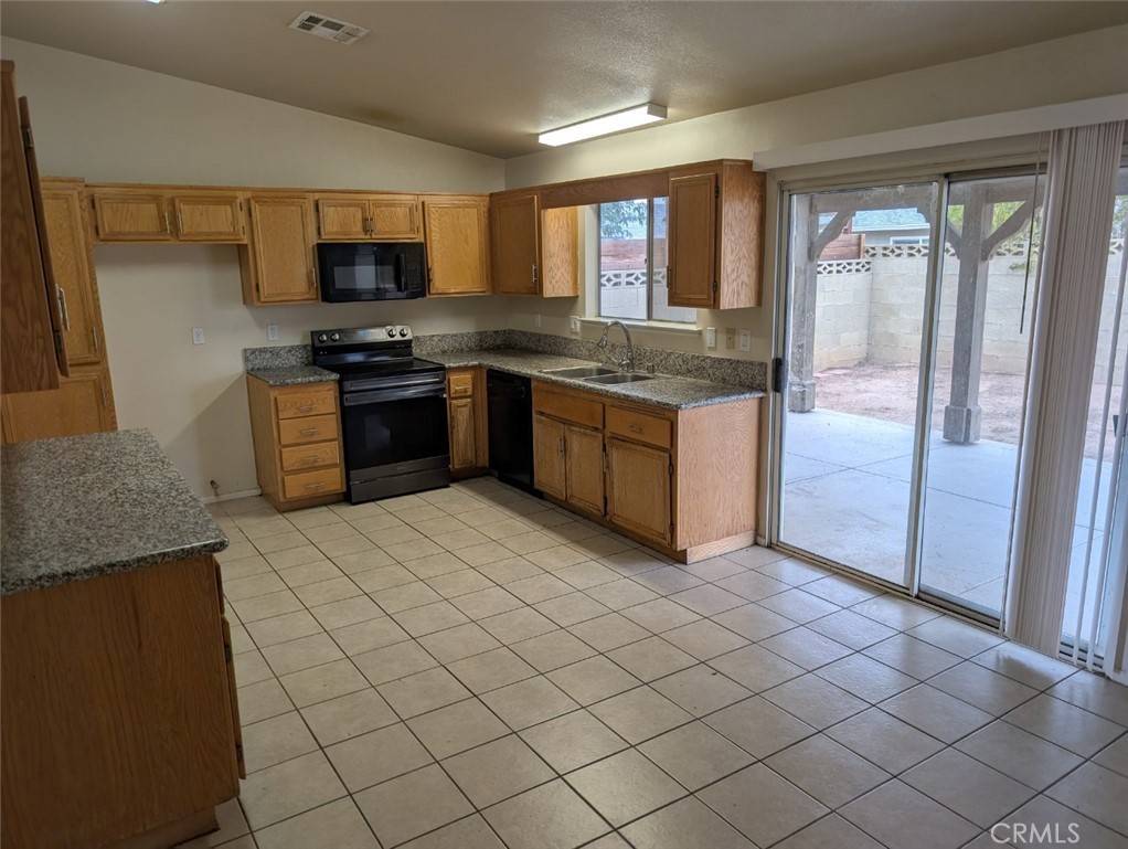 Palmdale, CA 93550,2939 E Avenue R10