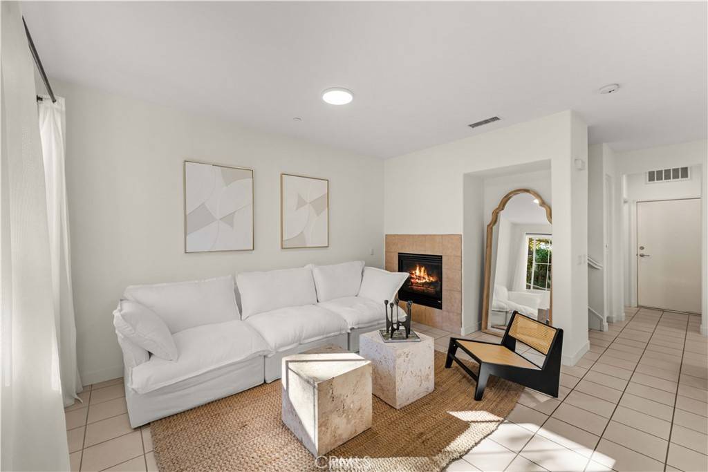 Rancho Cucamonga, CA 91730,9471 Jack Rabbit #107