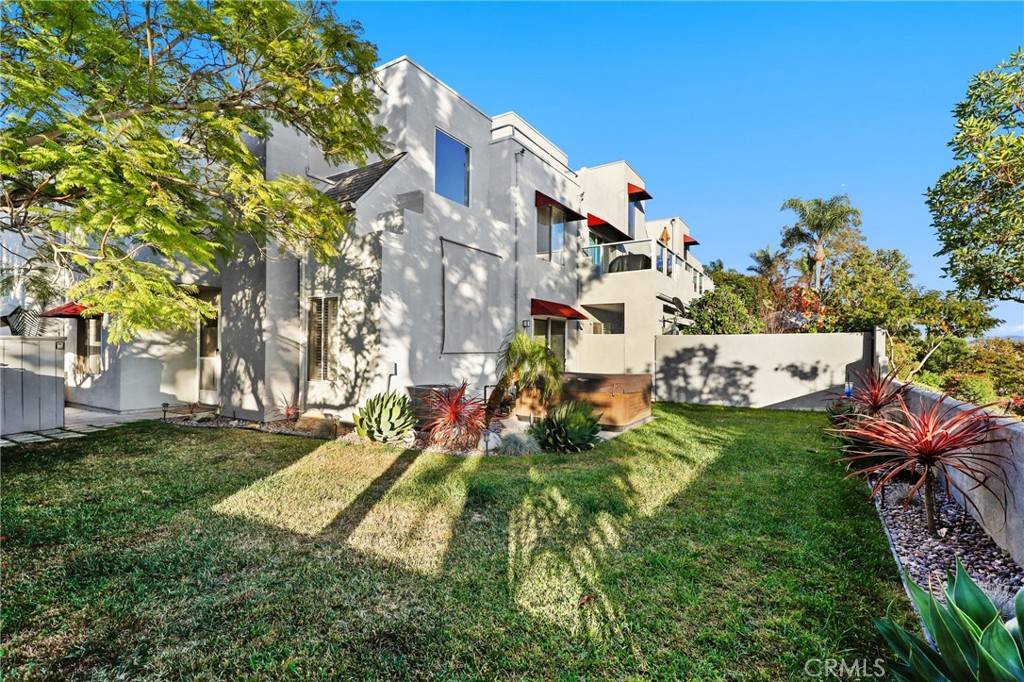 Mission Viejo, CA 92691,26812 Turquoise #52