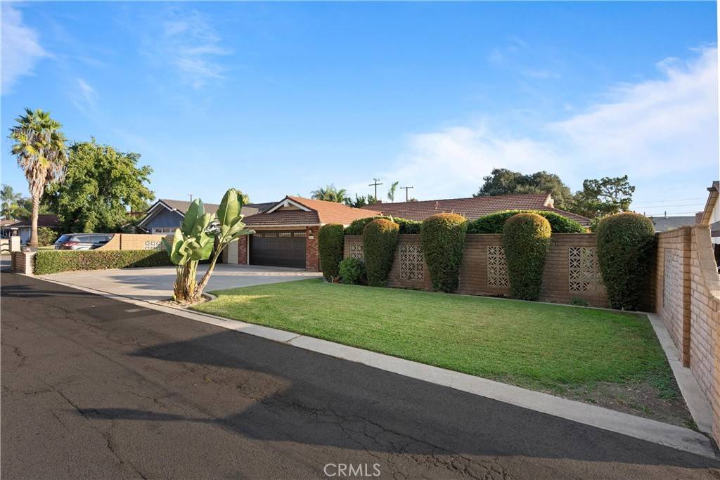 Orange, CA 92865,564 E Fellows