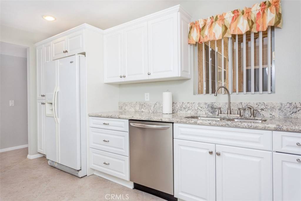 Yorba Linda, CA 92887,5120 Twilight Canyon RD #30B