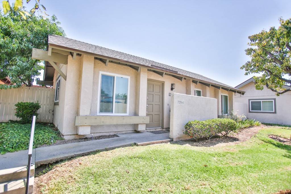 Laguna Hills, CA 92653,22861 Caminito Manresa #19