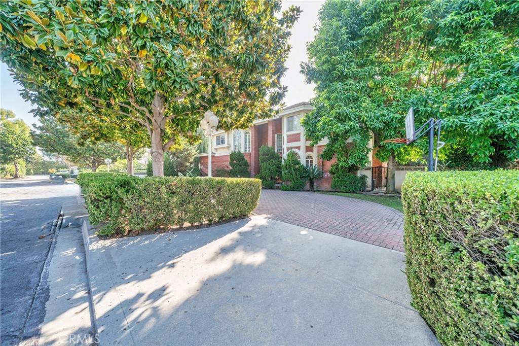 Arcadia, CA 91007,188 W Arthur Ave