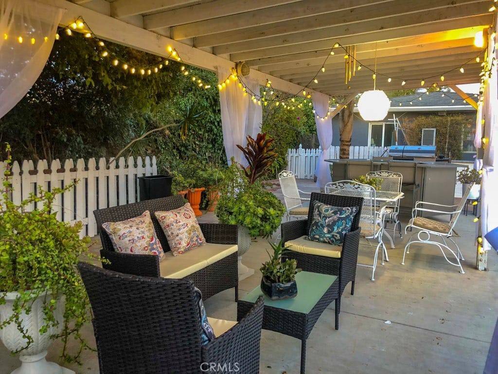 Lake Balboa, CA 91406,Address not disclosed