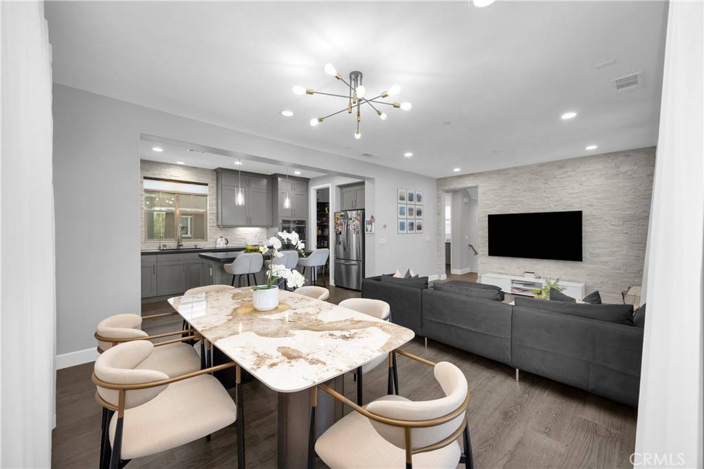 Rancho Mission Viejo, CA 92694,4 Yerra