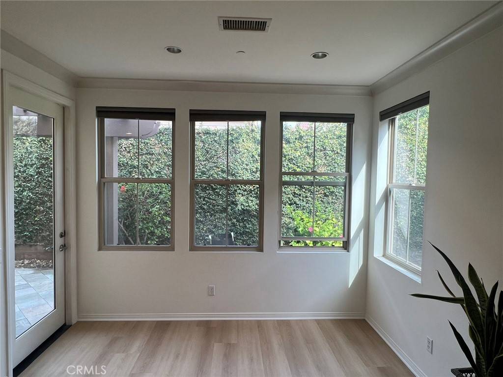 Irvine, CA 92618,27 Maycrest