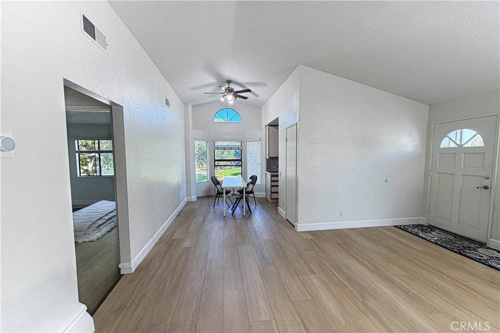 Irvine, CA 92620,52 Van Buren