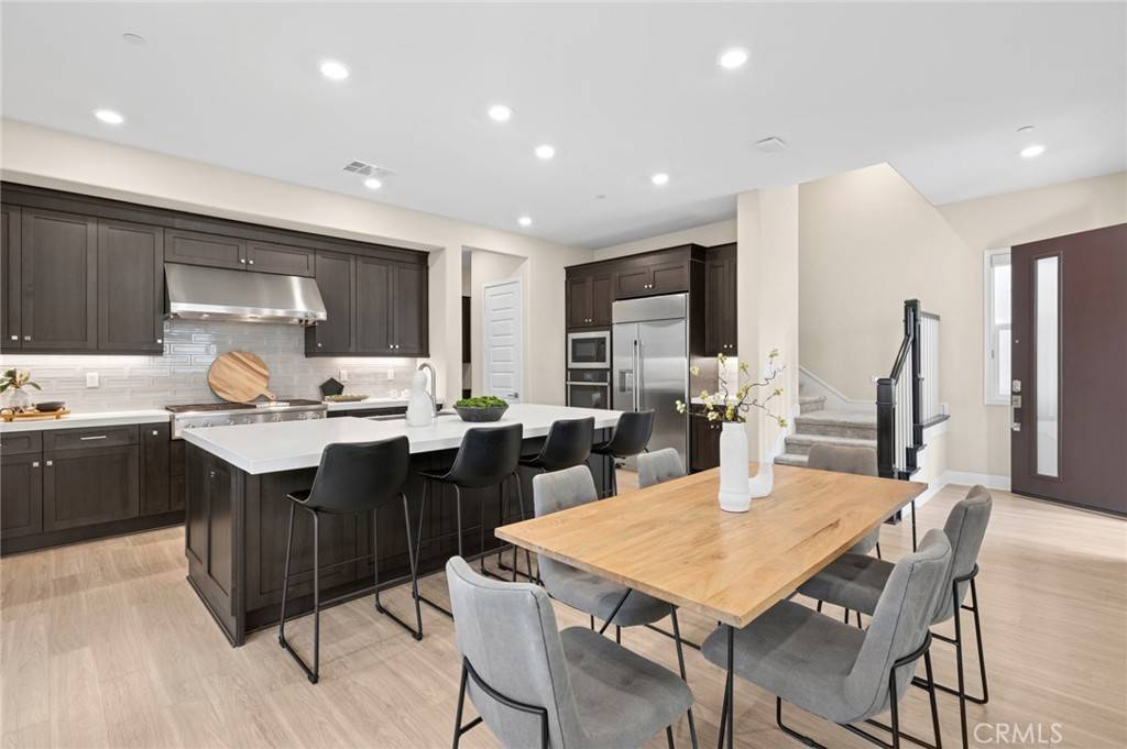 Irvine, CA 92618,114 Source