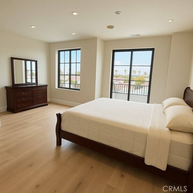 San Clemente, CA 92672,145 W Canada