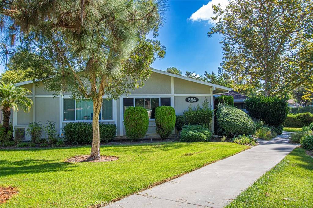 Laguna Woods, CA 92637,594 Avenida Majorca #A
