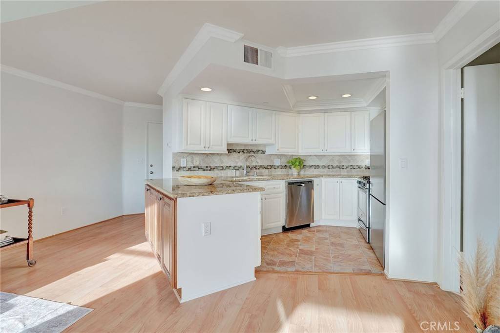 San Clemente, CA 92672,1074 Calle Del Cerro #1806