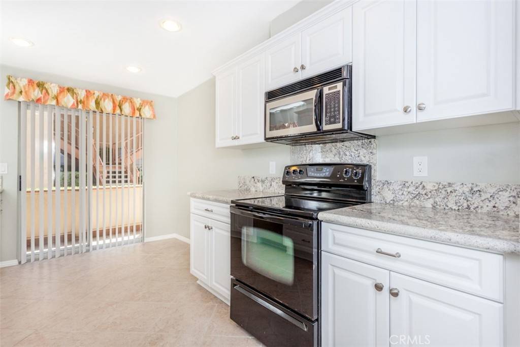 Yorba Linda, CA 92887,5120 Twilight Canyon RD #30B