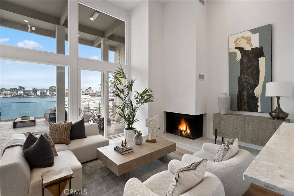 Huntington Beach, CA 92649,16449 Wimbledon LN