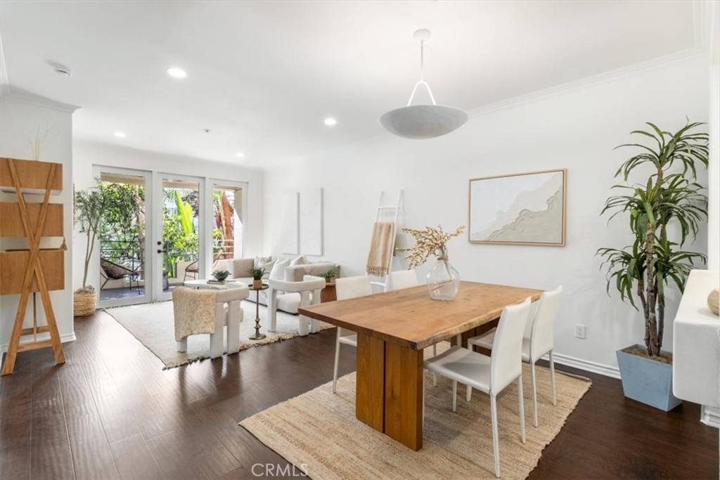 Irvine, CA 92612,2233 Martin #216