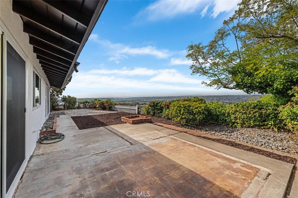 San Diego, CA 92120,6184 Camino Rico