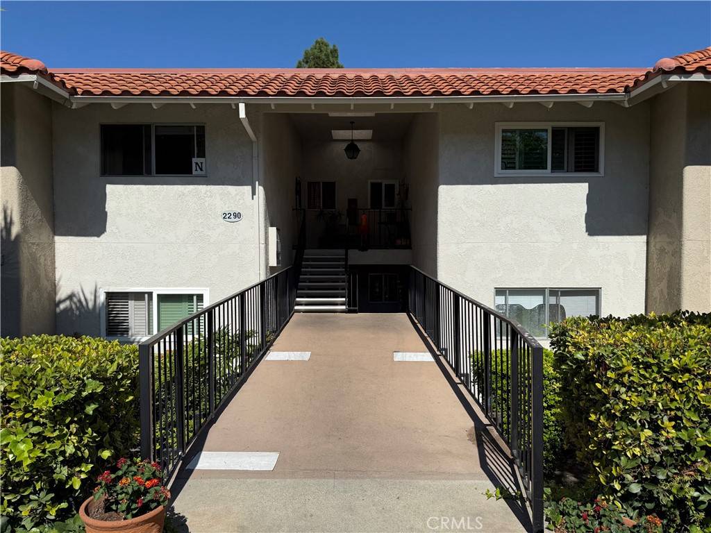 Laguna Woods, CA 92637,2290 Via Puerta N #A