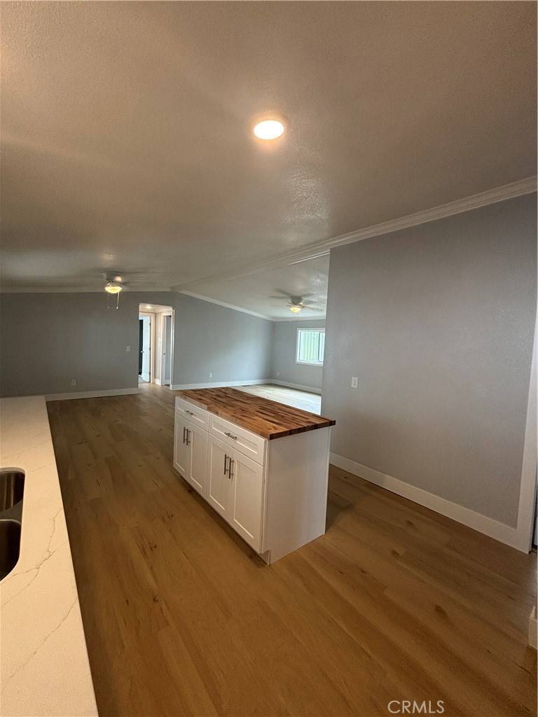 Hemet, CA 92543,1097 N State ST #10