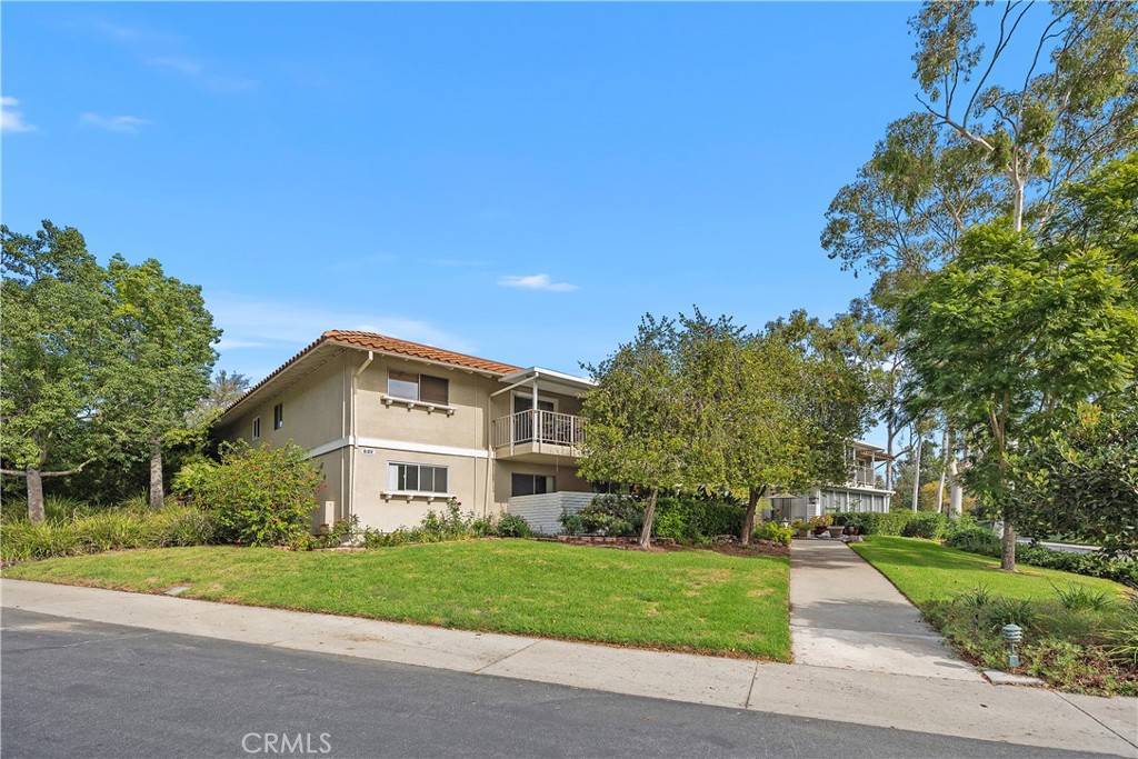 Laguna Woods, CA 92637,622 Avenida Sevilla #B