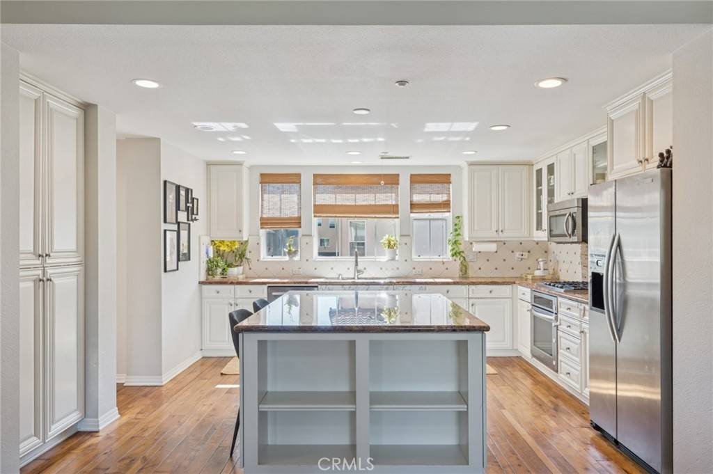 Aliso Viejo, CA 92656,163 Playa