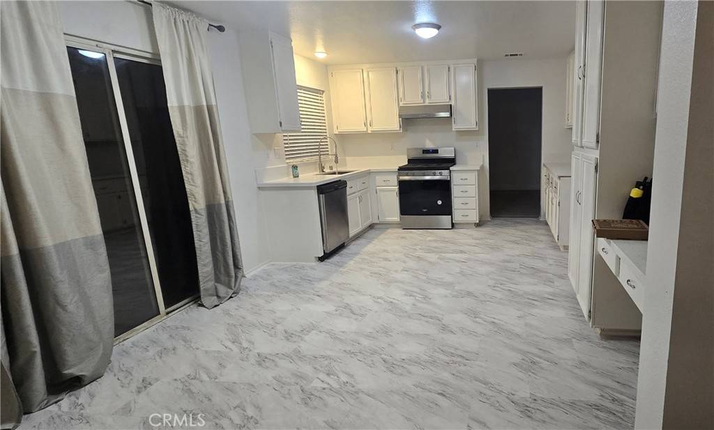 Lake Elsinore, CA 92532,31648 Canyon Estates