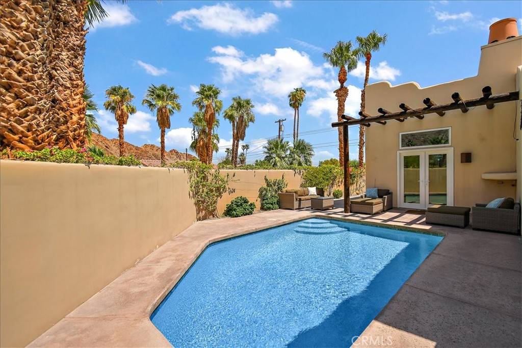 La Quinta, CA 92253,51770 Avenida Madero