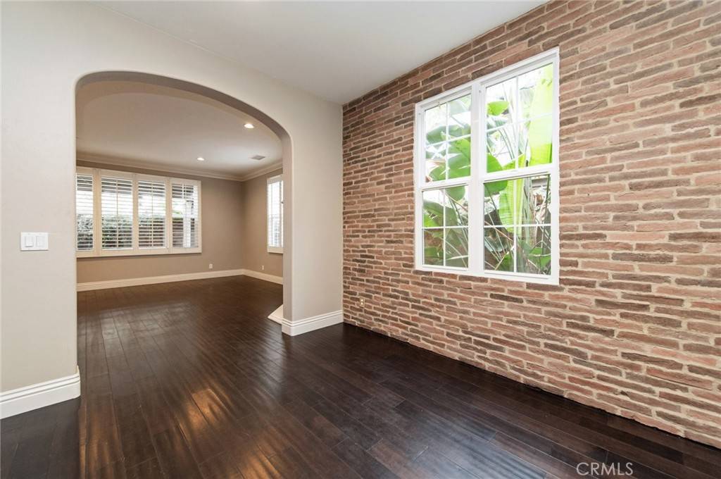 Irvine, CA 92620,26 Secret Garden