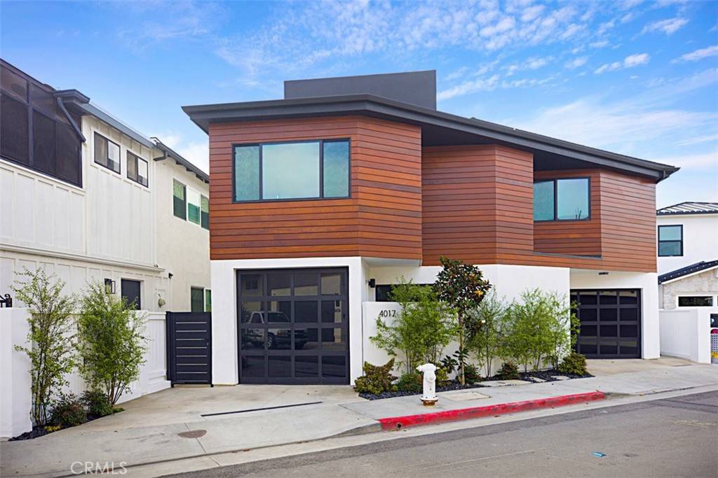 Newport Beach, CA 92663,4017 Channel #B