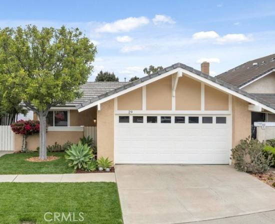 Irvine, CA 92604,29 Blackswan