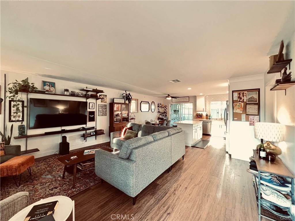 Aliso Viejo, CA 92656,23432 Via San Martine