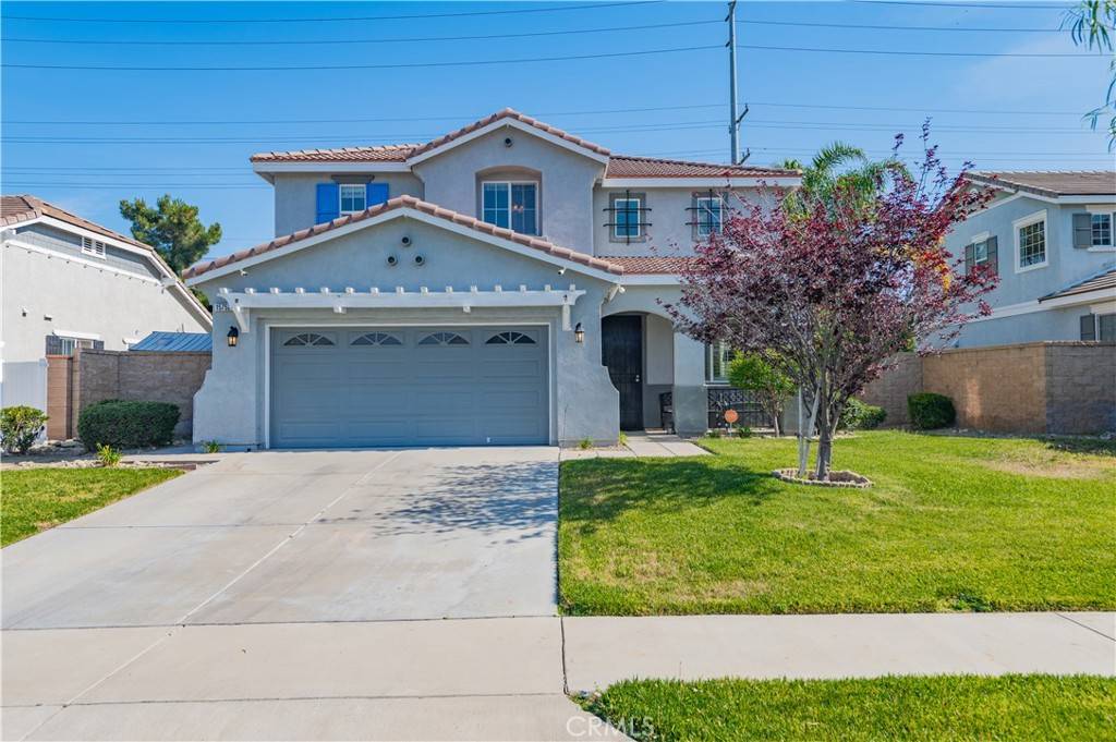 Fontana, CA 92336,15752 Mimosa CT